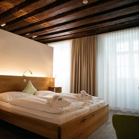 Arthotel Blaue Gans 4*