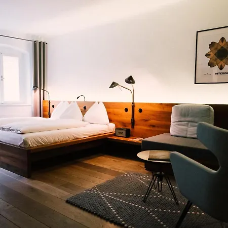 Arthotel Blaue Gans Hotel 4*