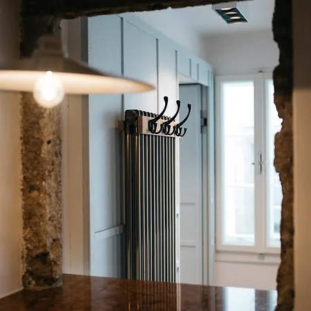 Arthotel Blaue Gans Szálloda 4*